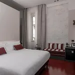 Adaram Suites