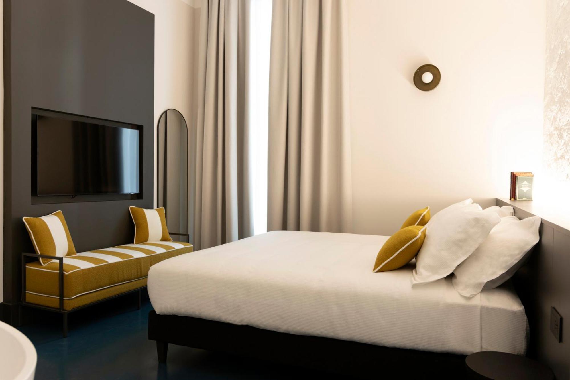 Adaram Guest house *
