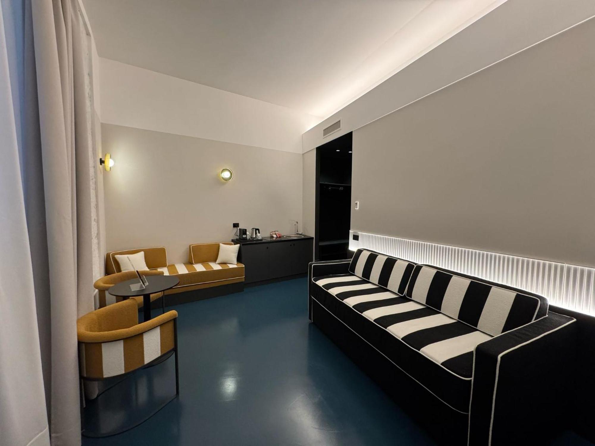 Adaram Naples